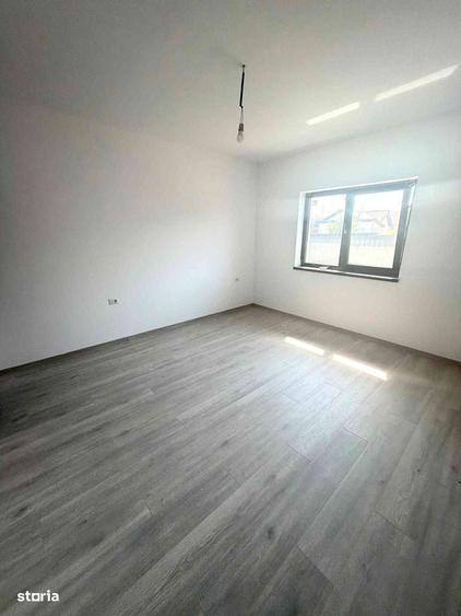 Casă cu 3 camere cu Teren 400 Mp în Hemeiuș