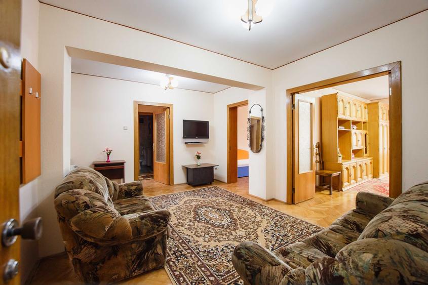 Apartament cu 4 camere decomandat în Ultracentral