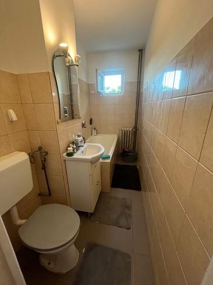 Apartament cu 2 camere semidecomandat în Dacia