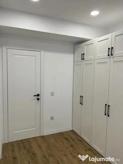 Apartament cu 3 camere decomandat în Albert