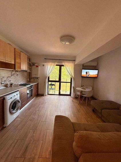 Apartament cu 2 camere decomandat în Cug