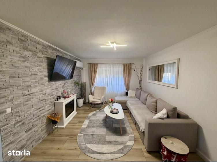 Apartament cu 4 camere în Central
