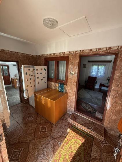 Casa de vanzare / com. Gherghita / 4 camere / Baie / Bucatarie / Gaze / Centrala / 1.500 mp - 2