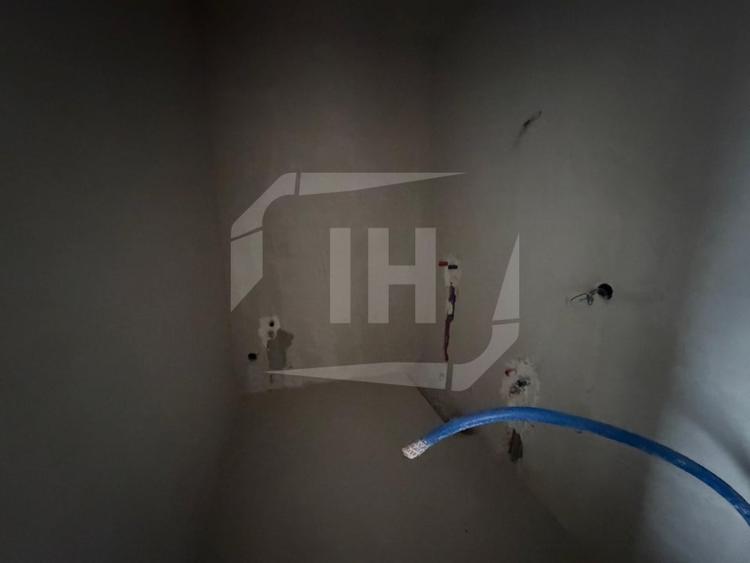 Apartament cu 2 camere semidecomandat în Mărăști