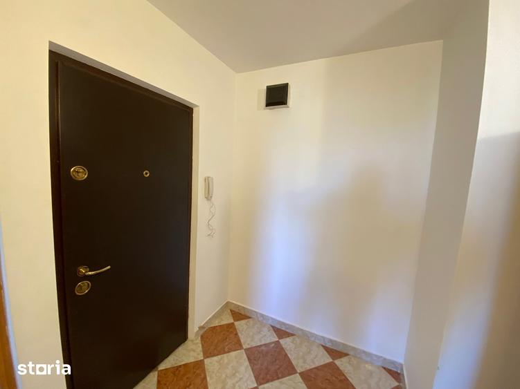 Apartament cu 3 camere în C5