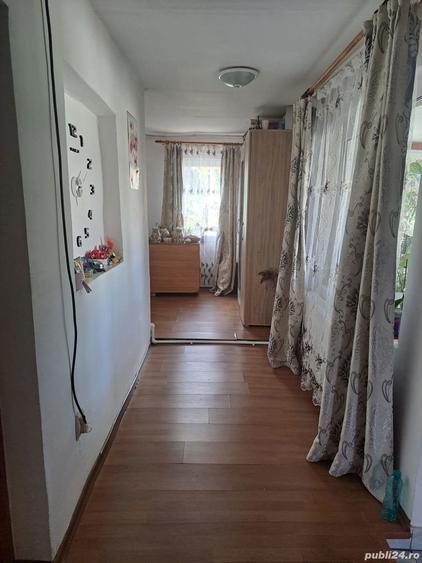 Casă cu 3 camere în Mogoșești