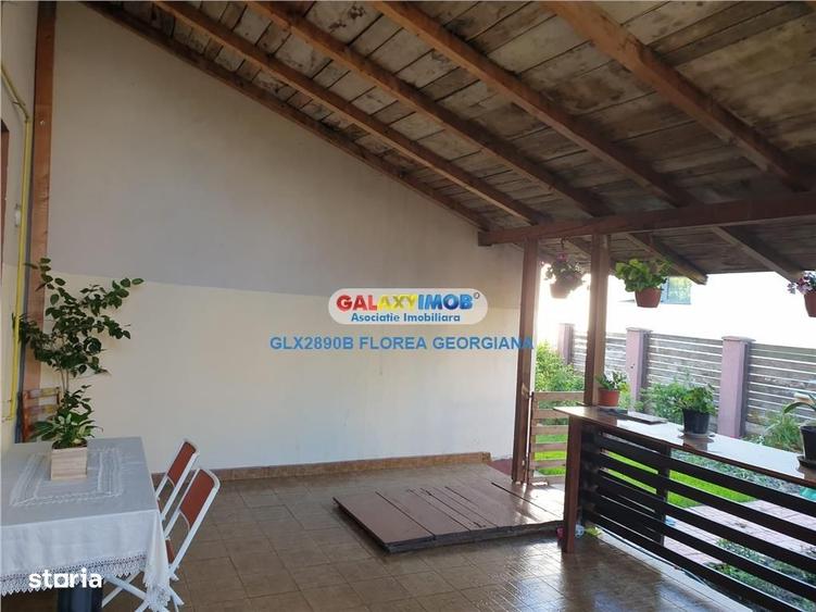 Casă cu 4 camere cu Teren 652 Mp în Odăi