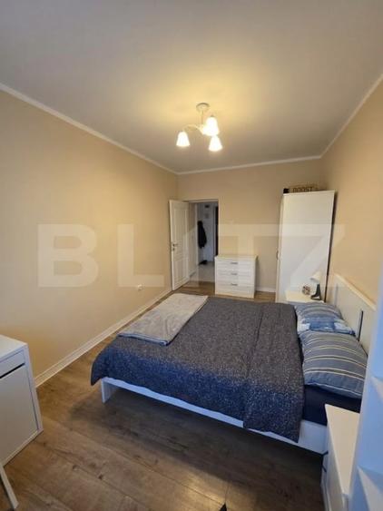 Apartament cu 2 camere decomandat, mobilat în Central