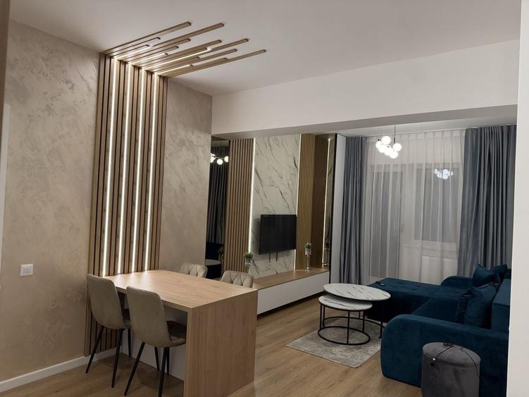 Apartament cu 2 camere în Păcii
