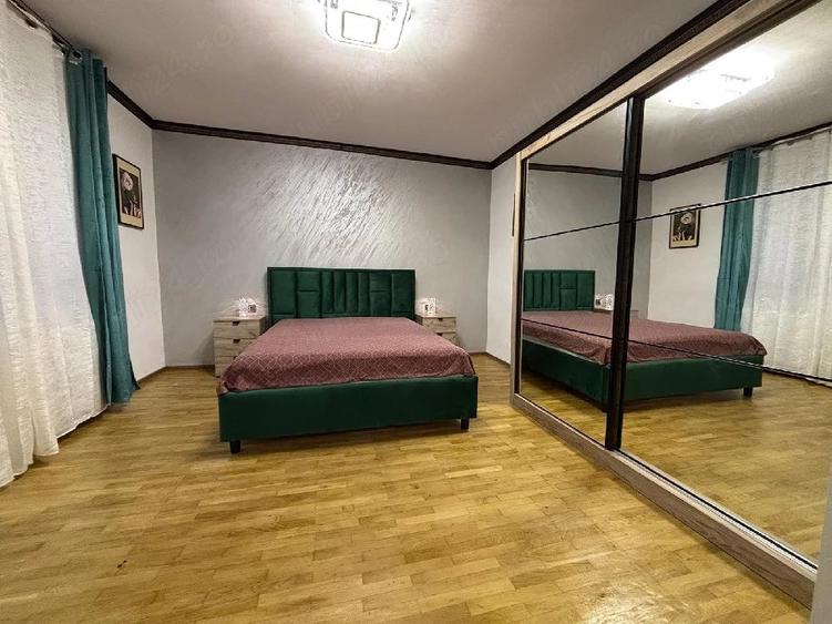 Garsonieră semidecomandată în Schei