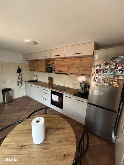 Casă cu 4 camere cu Teren 1500 Mp în Smârdan