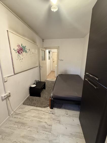 Garsonieră decomandată, mobilată în Complex Studențesc