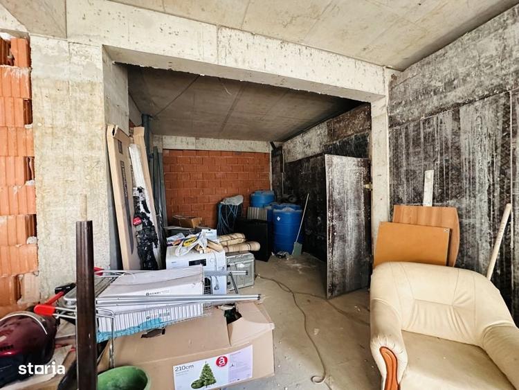 Spațiu comercial, de 126 mp, în Roșu