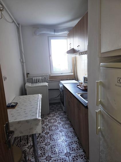 Apartament cu 3 camere circular în Drumul Taberei