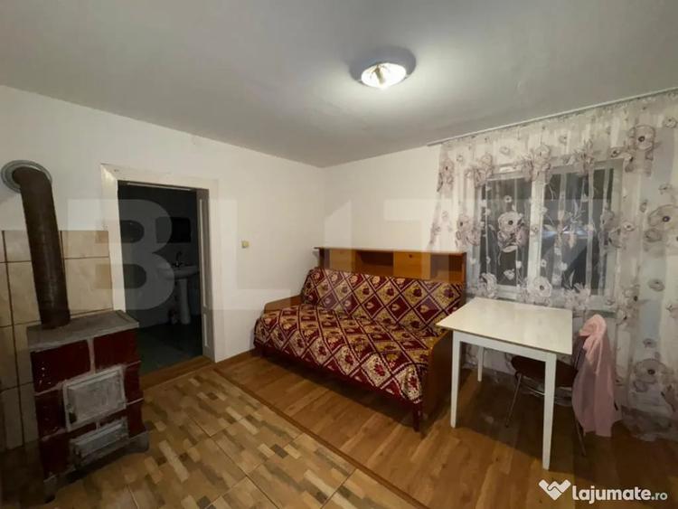 Casă cu 4 camere cu Teren 5594 Mp în Central