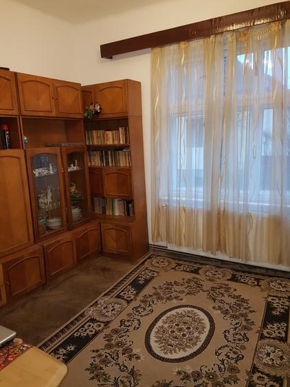 O camera de inchiriat , pentru o  studentă - 5