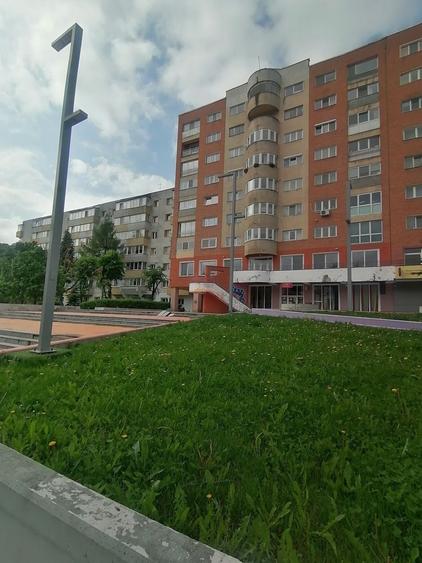 Garsonieră decomandată în Răcădău