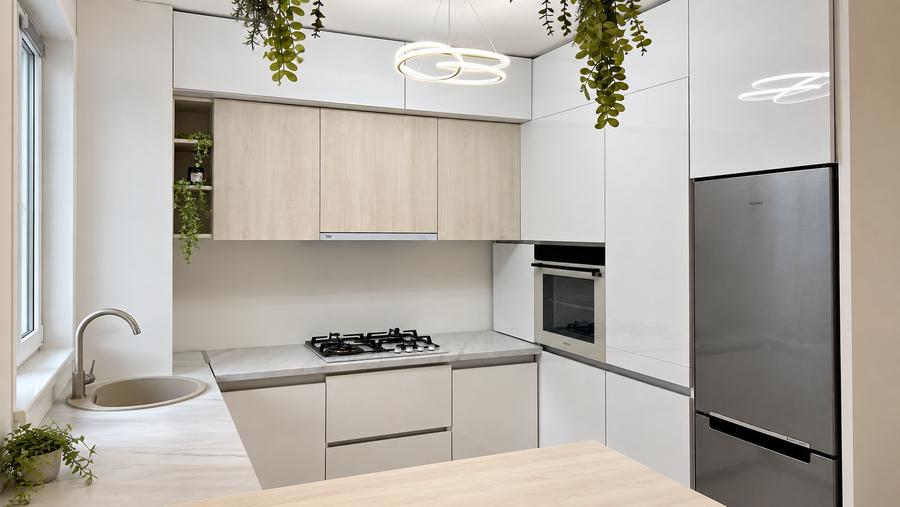 Apartament cu 2 camere decomandat, mobilat în Șelimbăr
