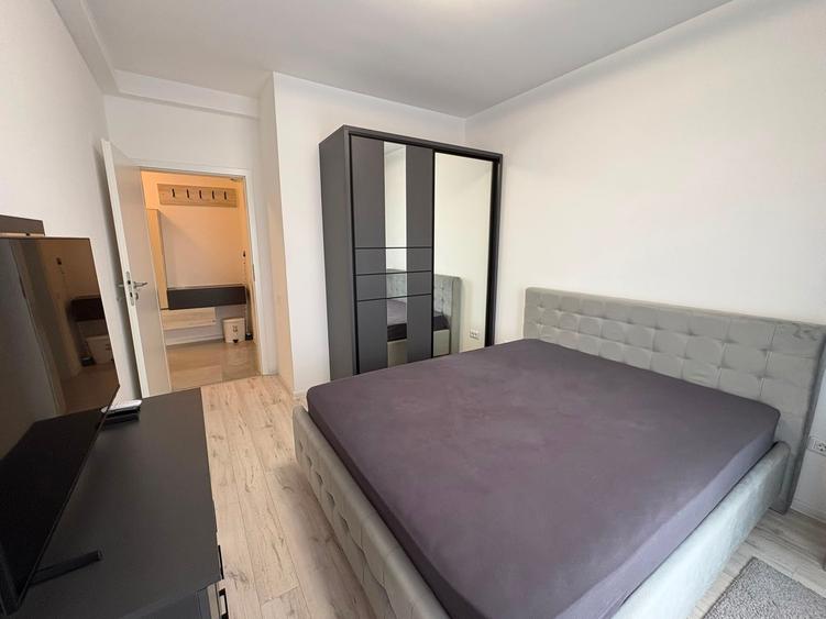 Apartament cu 2 camere decomandat în Militari