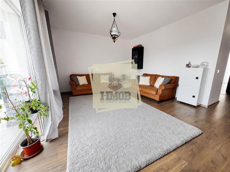 Apartament cu 3 camere decomandat, mobilat în Exterior Sud