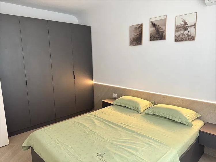 Apartament cu 2 camere semidecomandat, mobilat în Pipera