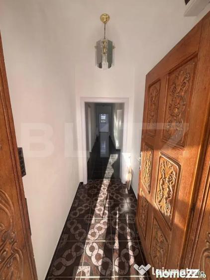 Spațiu comercial, de 320 mp, în Central