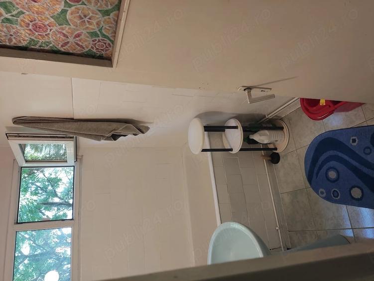 Apartament cu 2 camere semidecomandat în Podul de Piatră