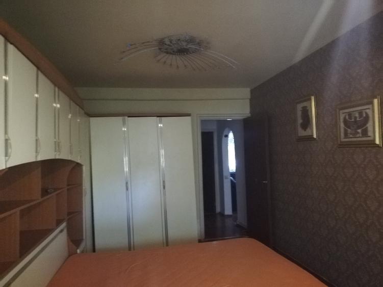Blv.Brancoveanu - Izvorul Oltului - apartament 3 camere - 5
