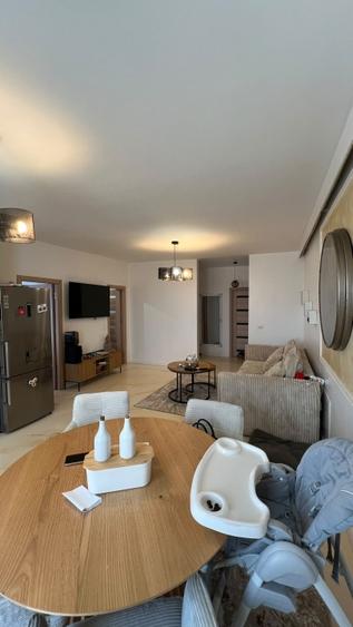Apartament cu 3 camere decomandat, mobilat în Nord