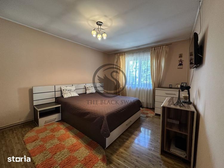 Casă cu 4 camere cu Teren 660 Mp în Central