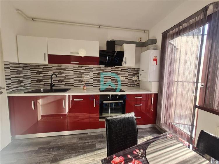 Apartament cu 2 camere decomandat, mobilat în Tractorul