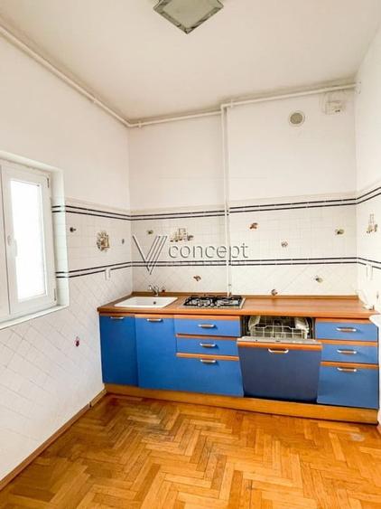 Apartament cu 4 camere in vila Piata Traian - 6
