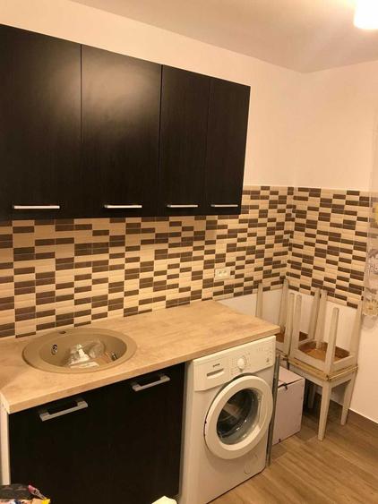 Apartament cu 2 camere decomandat în Exterior Vest