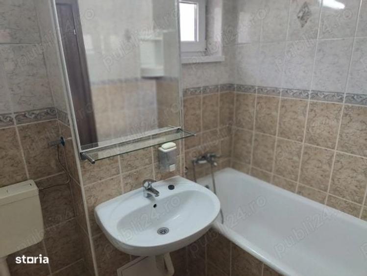 Apartament cu 3 camere decomandat în Dorobanți