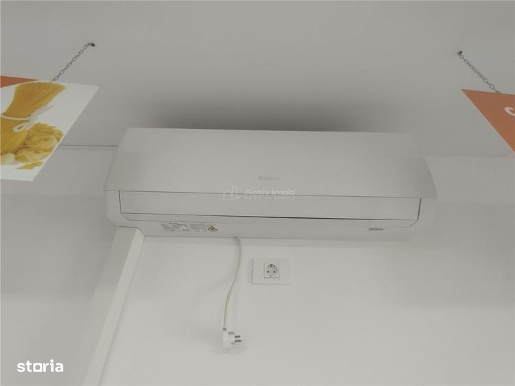 Casă cu 4 camere decomandat cu Canalizare în Ciclova Română