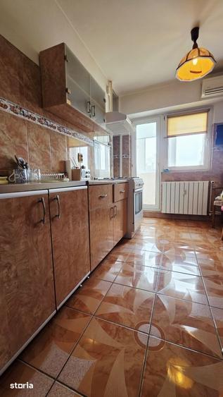 Apartament cu 3 camere decomandat, mobilat în Iancului