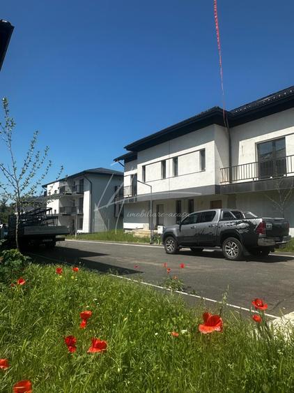 Apartament cu 2 camere decomandat în Bragadiru