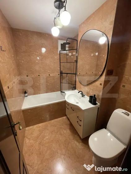 Apartament cu 3 camere decomandat în Obcini