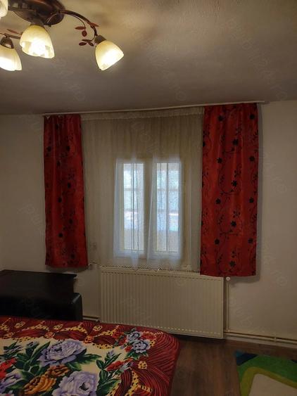 Vand casa cu terenul aferent in com. Cungrea, jud. Olt - 3
