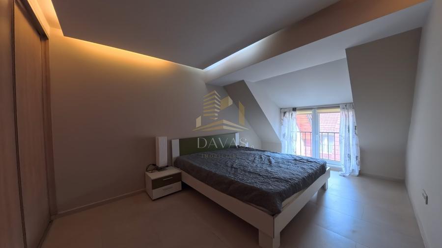 Apartament cu 4 camere semidecomandat, mobilat în Mănăștur