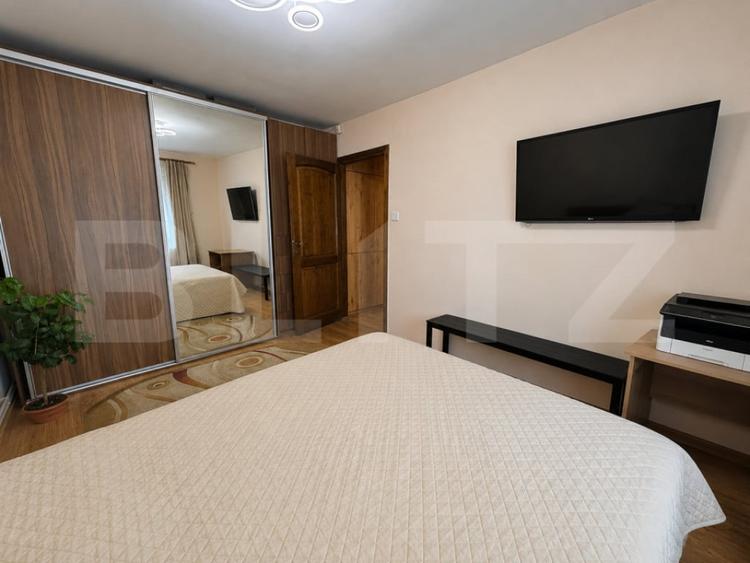 Apartament cu 3 camere decomandat în Unirii