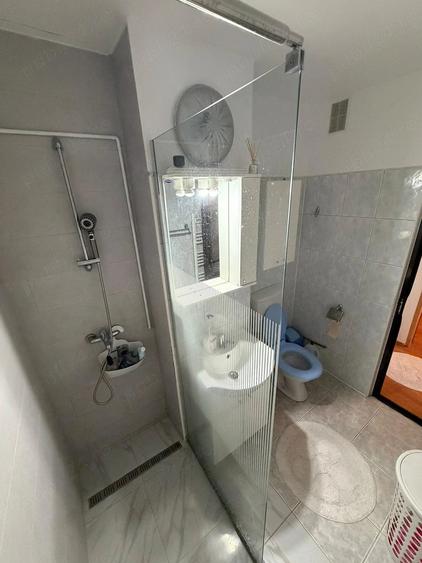 Apartament cu 2 camere semidecomandat în Micălaca