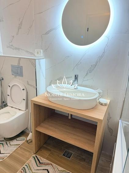 Apartament cu 2 camere semidecomandat, mobilat în Central
