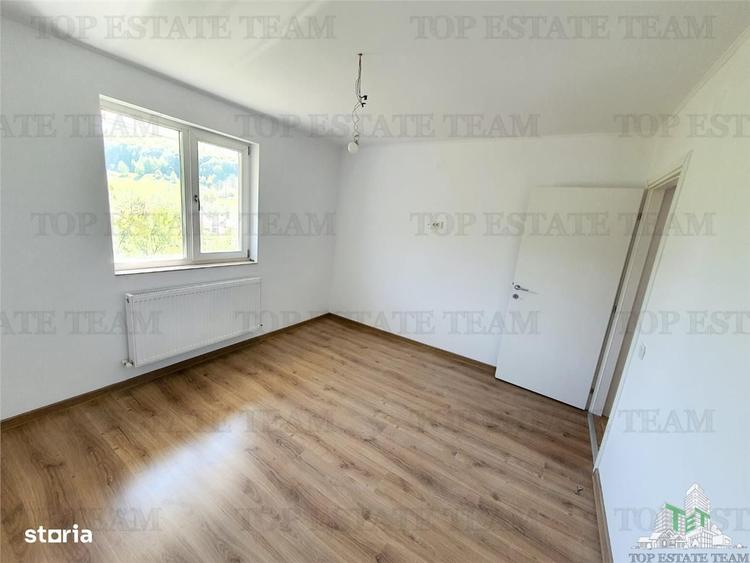 Casă cu 3 camere în Noapteș