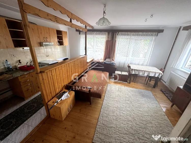 Casa 4 camere | 4 bai | 2 bucatarii | GARAJ | zona Semicentr - 1
