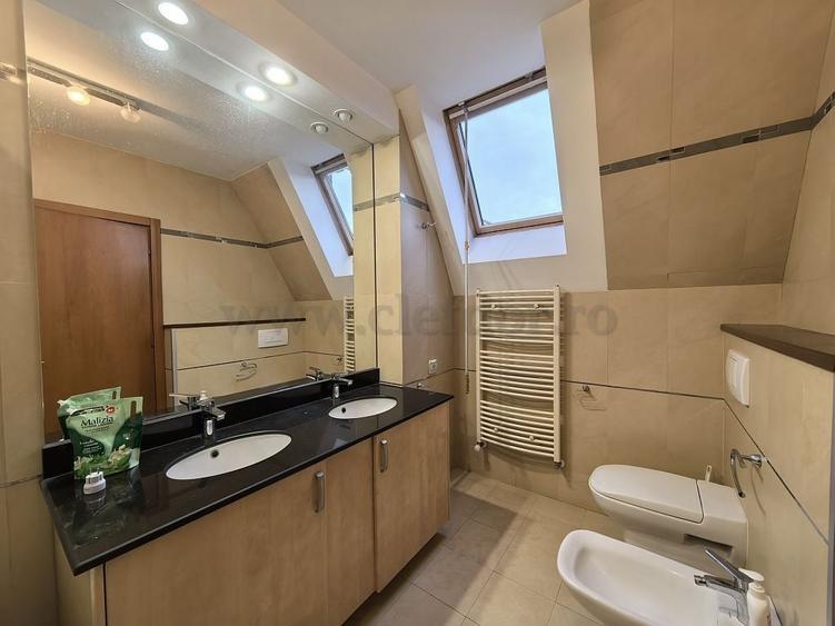 Casă cu 7 camere cu Piscina în Pipera