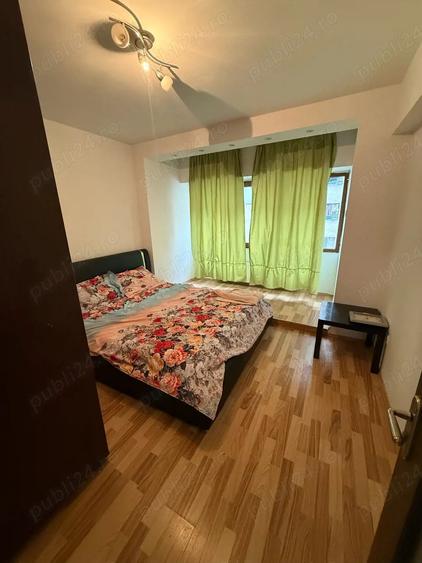 Apartament cu 3 camere decomandat în 9 Mai