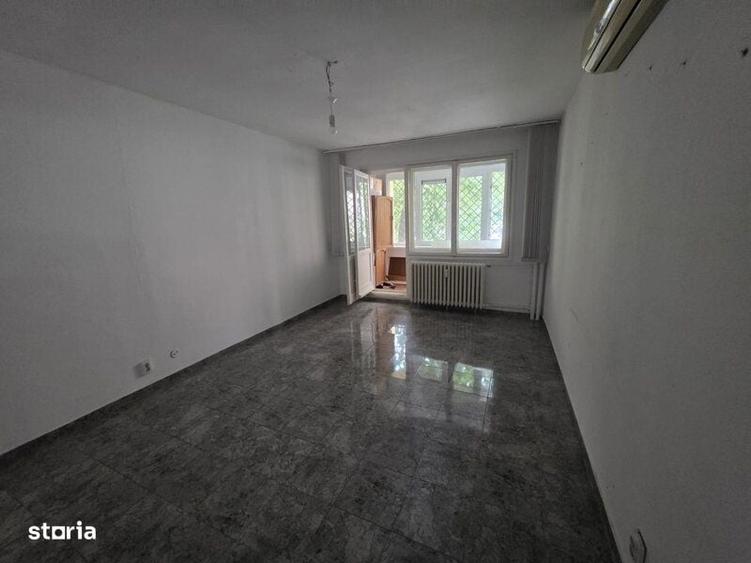 Apartament cu 3 camere în Dristor