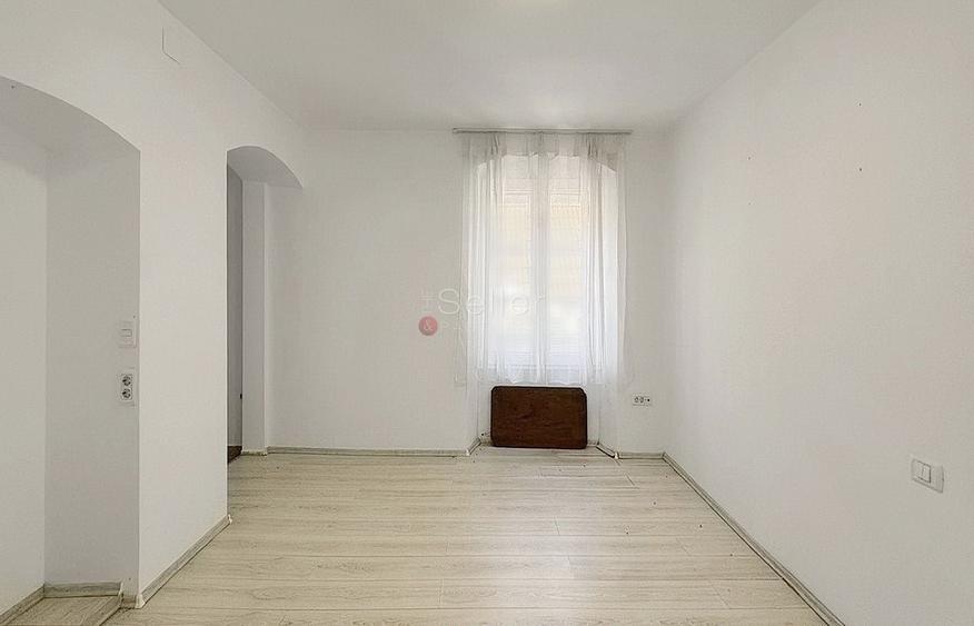 Apartament cu 2 camere semidecomandat în Ultracentral