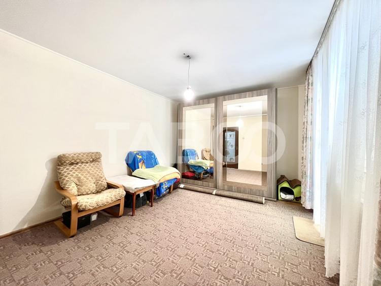 Apartament cu 4 camere decomandat, mobilat în Mănăștur